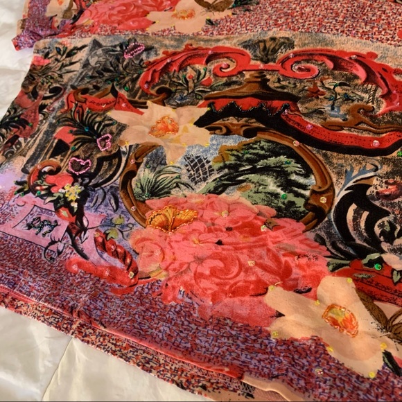 New Direction Blouse - Picture 3 of 4